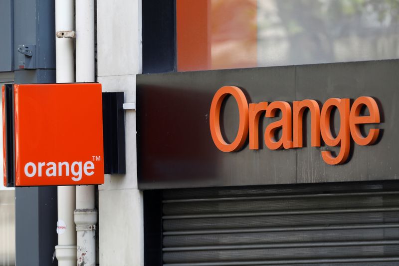 © Reuters. Logo of French telecoms operator Orange