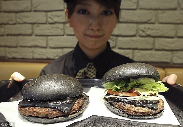 Although they might taste like any other burger, the appearance is somewhat daunting of the Black Ninja burger in Japan