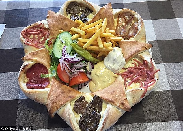 The Vulcan pizza which is designed with cheese-filled pockets that can be stuffed with a variety of fillings